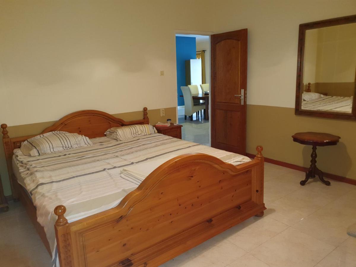 Chander'S Villa Paramaribo Esterno foto