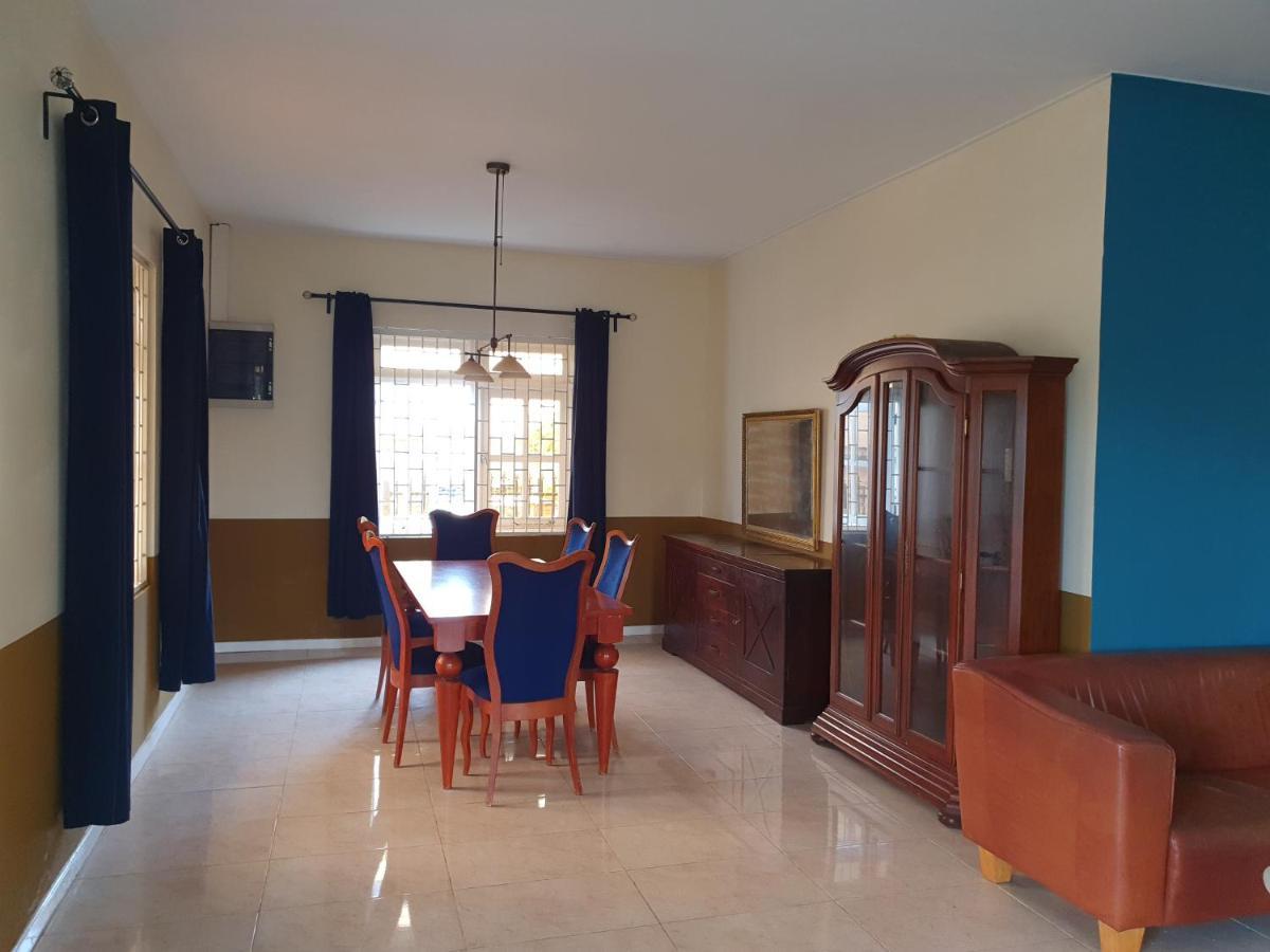 Chander'S Villa Paramaribo Esterno foto