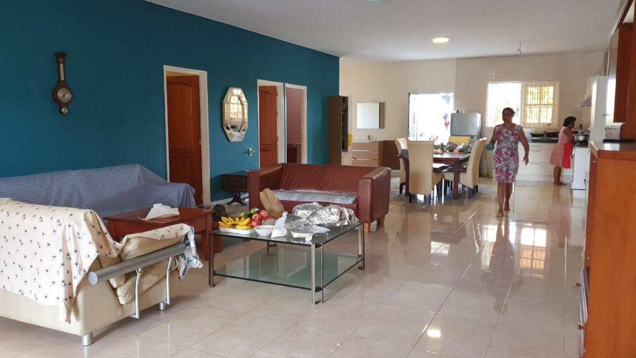Chander'S Villa Paramaribo Esterno foto