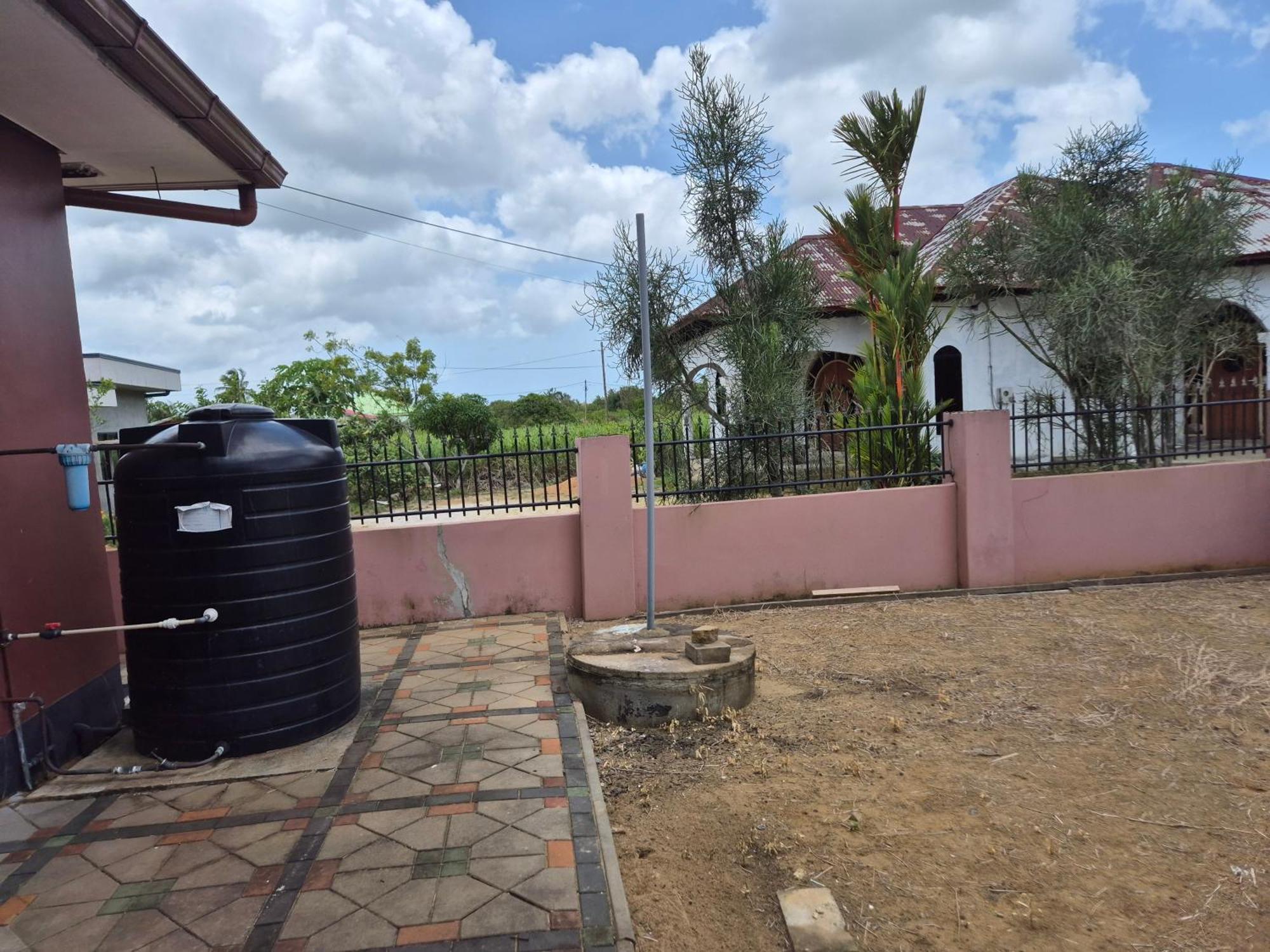 Chander'S Villa Paramaribo Esterno foto